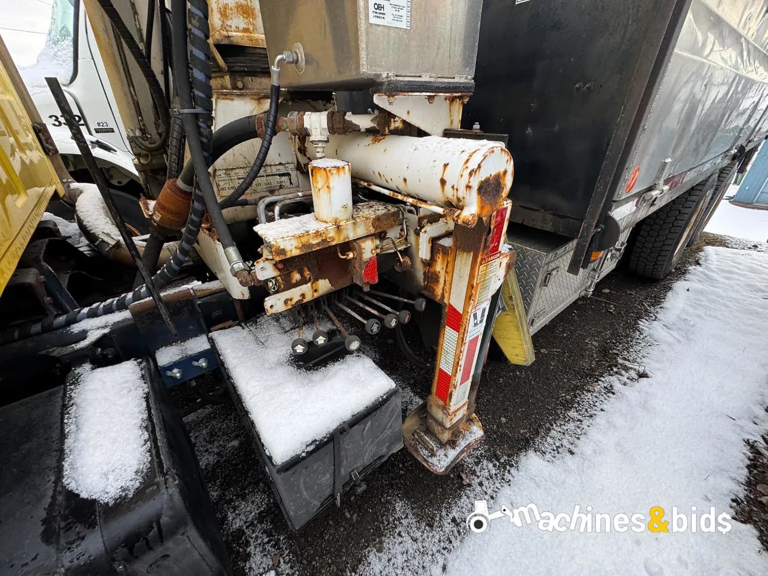 2003 STERLING L7500