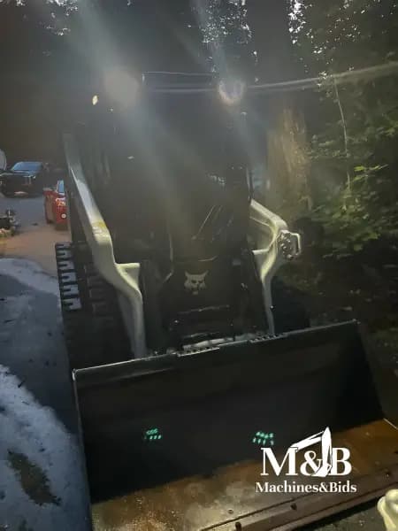 2021 BOBCAT T64 — photo 14