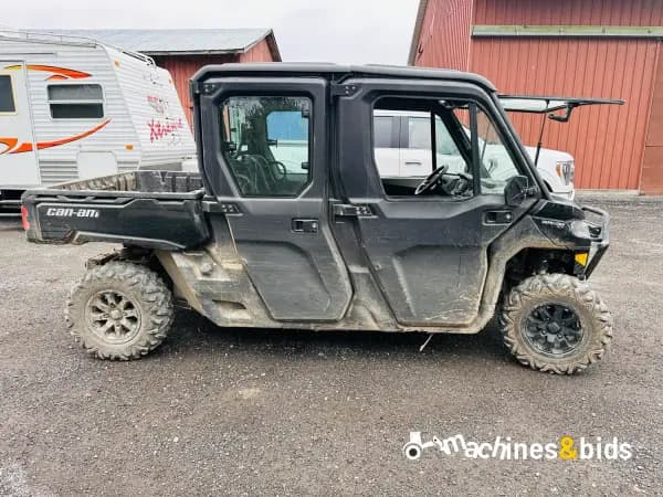 2020 CAN-AM DEFENDER 6X6 XT HD10, UTVs / Side-by-Sides