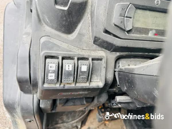 2020 CAN-AM DEFENDER 6X6 XT HD10 — photo 15