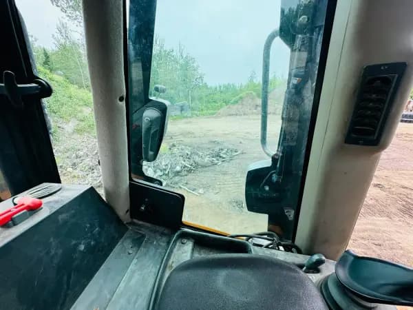 2013 CASE 850M LGP 1272H — photo 9