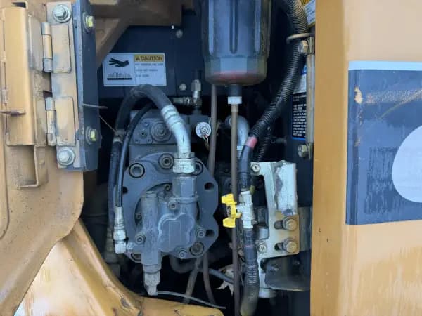 2012 CASE CX135SR — photo 10