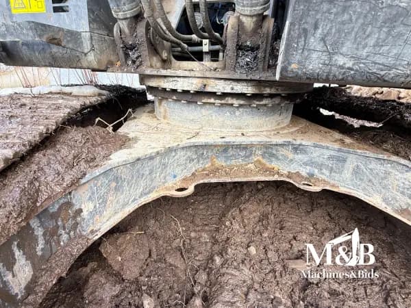 2021 CASE CX220C — photo 11