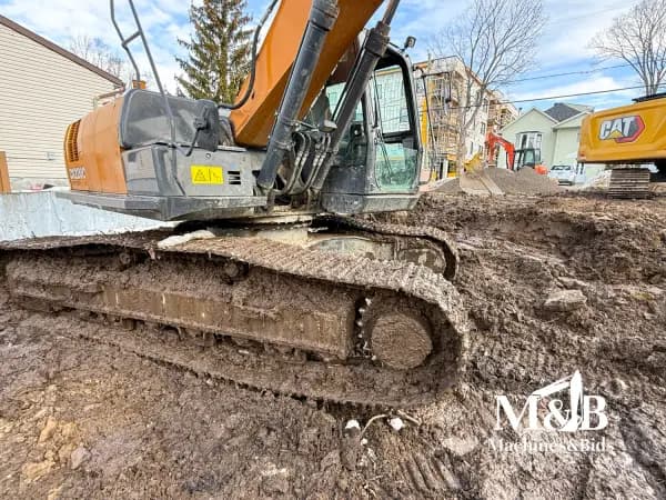 2021 CASE CX220C — photo 9