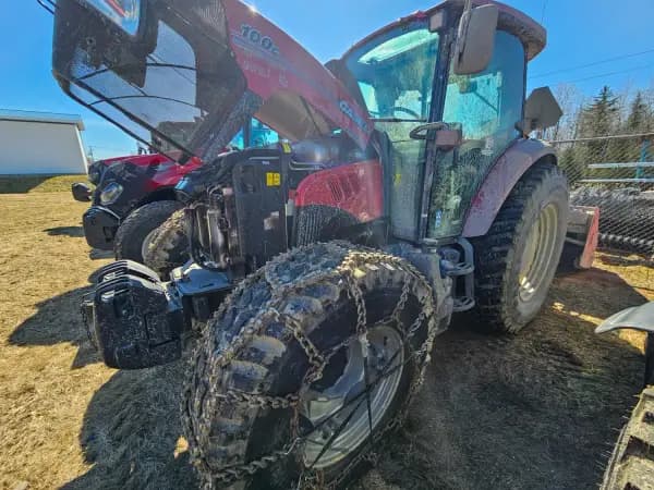 2022 CASE IH FARMALL 100C — photo 2