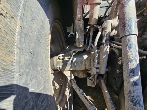 2022 CASE IH FARMALL 100C — photo 4