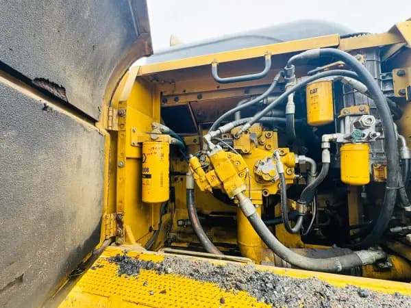 2007 CATERPILLAR 330D — photo 12