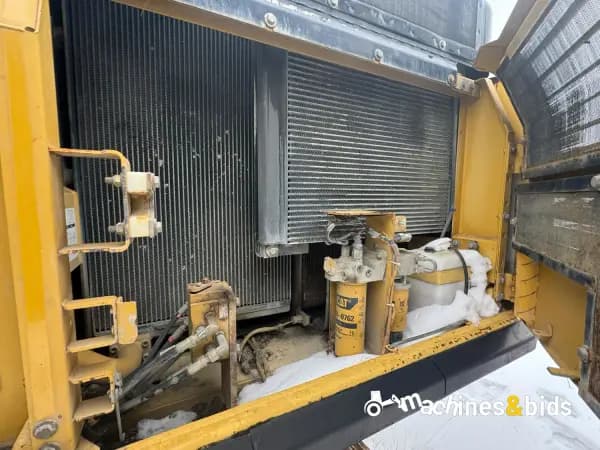 2007 CATERPILLAR 330D — photo 16