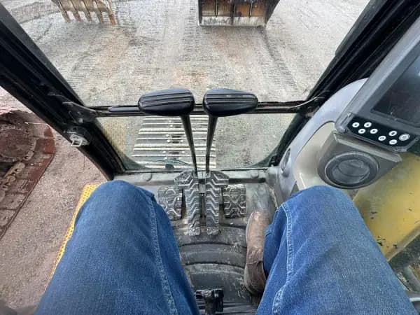 2007 CATERPILLAR 330D — photo 23