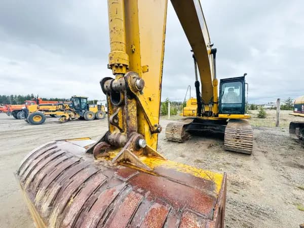 2007 CATERPILLAR 330D — photo 4