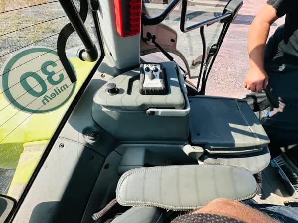 2021 CLAAS AXION 940 — photo 5