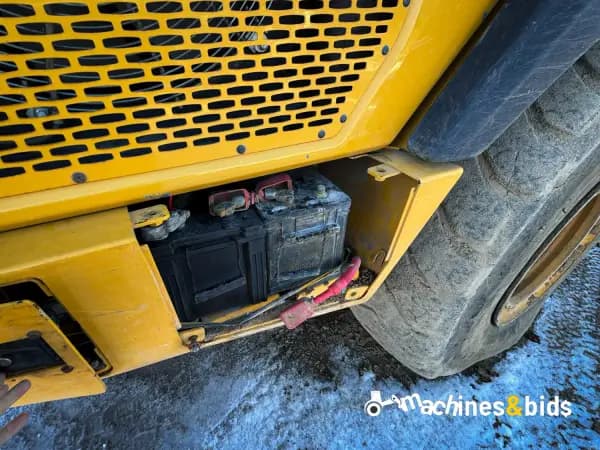 2017 DEERE 260E — photo 5