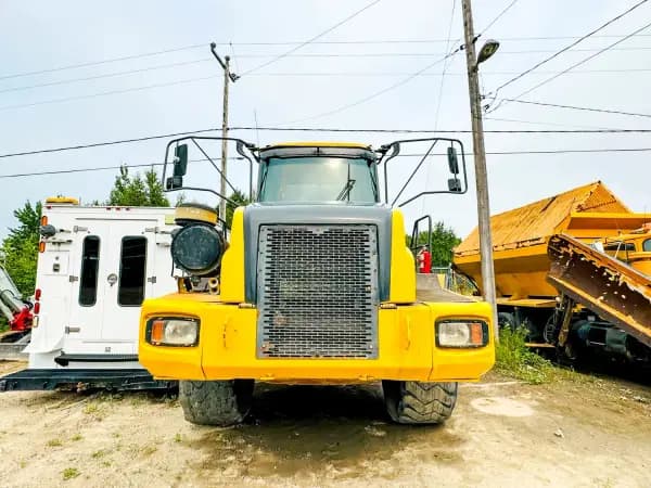 2002 DEERE 350D — photo 5