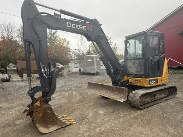 2013 DEERE 60G — photo 6