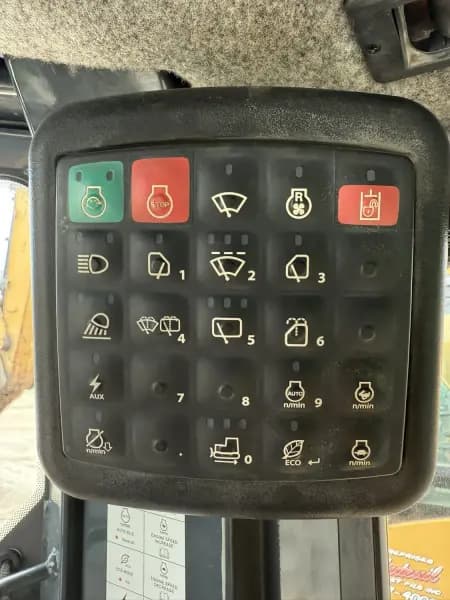 2016 DEERE 700K — photo 3