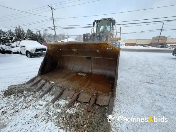 2012 DEERE 844K — photo 11