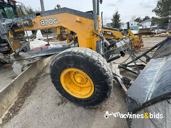 2015 DEERE 870G — photo 5