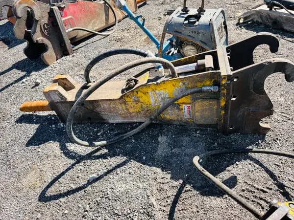 2014 Hammer/Breaker - Hydraulic EPIROC MB1000 — photo 10