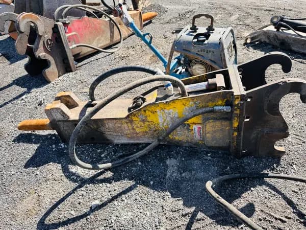 2014 Hammer/Breaker - Hydraulic EPIROC MB1000 — photo 5