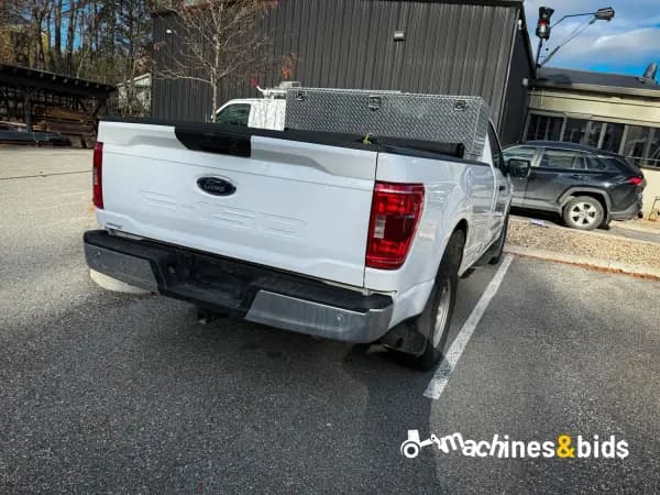 2021 FORD F150 XLT — photo 5