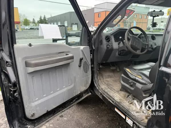 2015 FORD F550 XL 1880E — photo 12