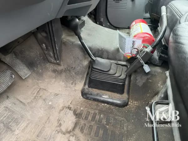 2015 FORD F550 XL 1880E — photo 15