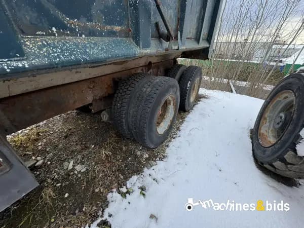 1989 FORD L8000 — photo 3