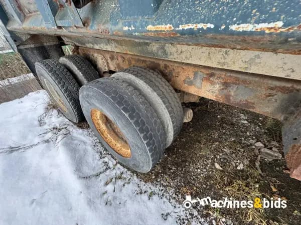 1989 FORD L8000 — photo 9