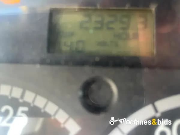 2014 FREIGHTLINER BUSINESS CLASS M2 106 — photo 6