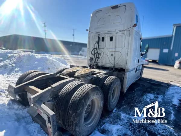 FREIGHTLINER CASCADIA 125 2014 #2030 — photo 5