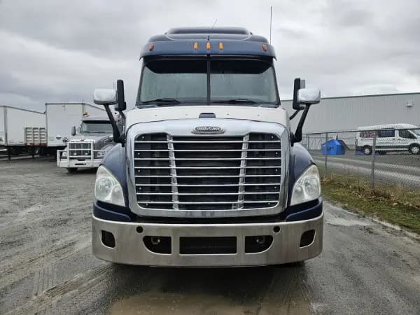 2014 FREIGHTLINER CASCADIA 125 — photo 7