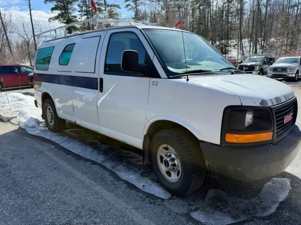 2010 GMC SAVANA G2500