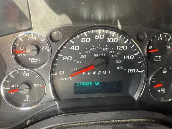 2010 GMC SAVANA G2500 — photo 6