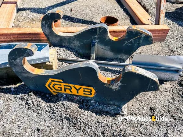 2023 Coupler / Quick Coupler GRYB — photo 3