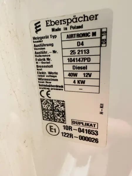 2019 HINO 195 — photo 9