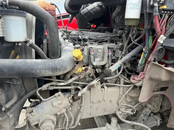2021 INTERNATIONAL HX — photo 15