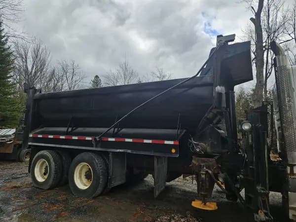 2010 INTERNATIONAL WORKSTAR 7600 — photo 9