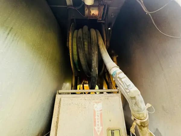 2012 INTERNATIONAL WORKSTAR 7600 — photo 9