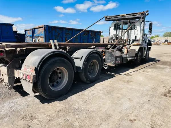 2016 INTERNATIONAL WORKSTAR 7600 — photo 3