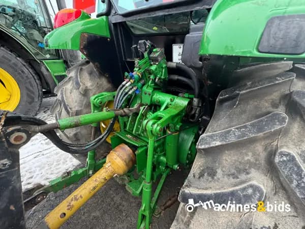 2017 JOHN DEERE 5100R — photo 15