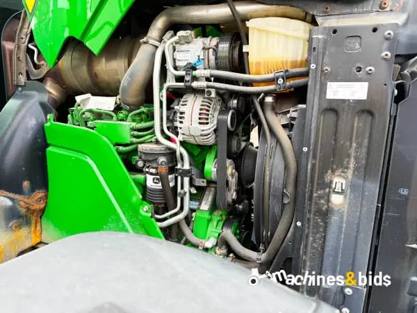 2018 JOHN DEERE 6110M — photo 12