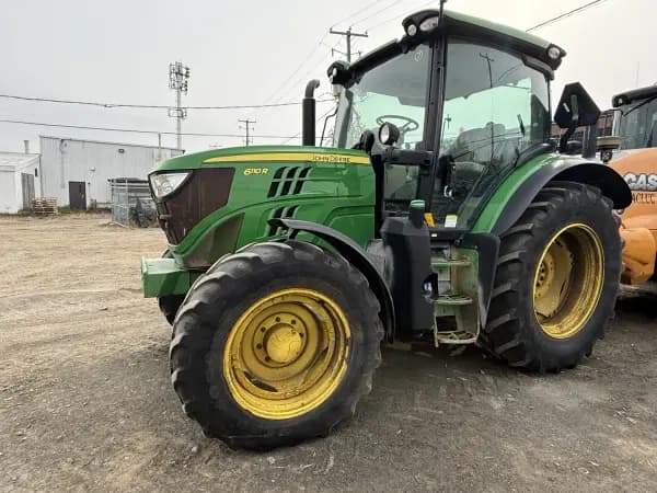 2017 JOHN DEERE 6110R — photo 4