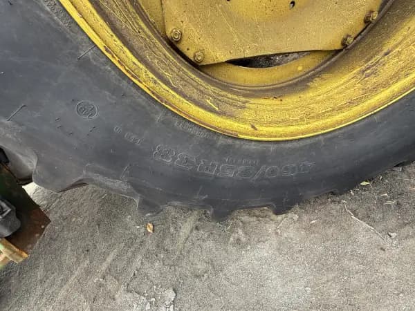 2017 JOHN DEERE 6110R — photo 9