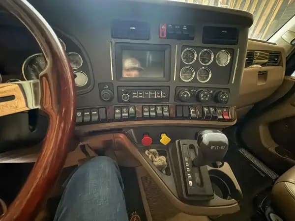 2015 KENWORTH T680