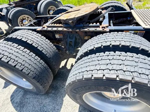 KENWORTH T680 2019 — photo 2