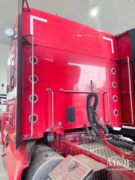 2020 KENWORTH T680 — photo 10