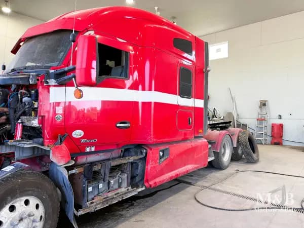 2020 KENWORTH T680 — photo 14