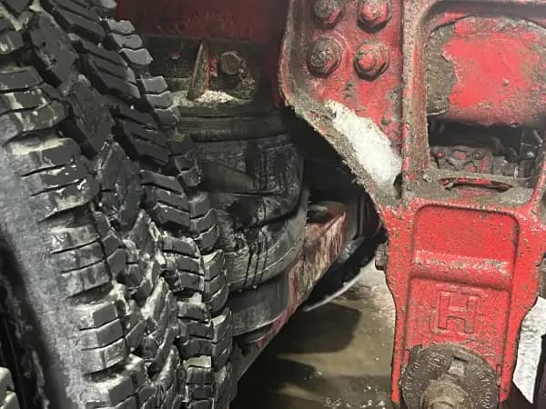 2015 KENWORTH T800 — photo 8