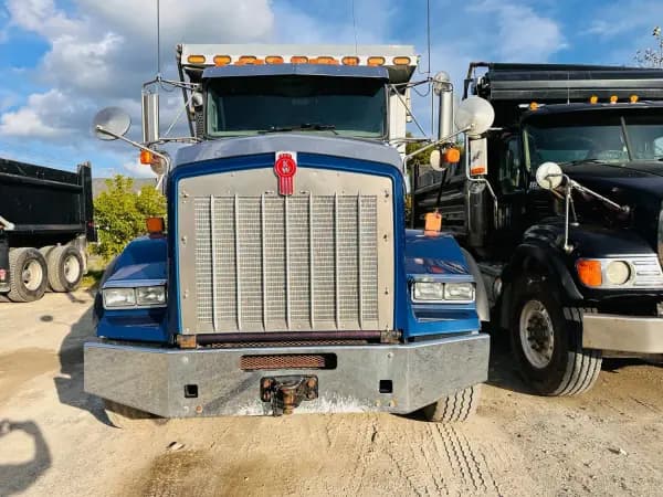 2018 KENWORTH T800
