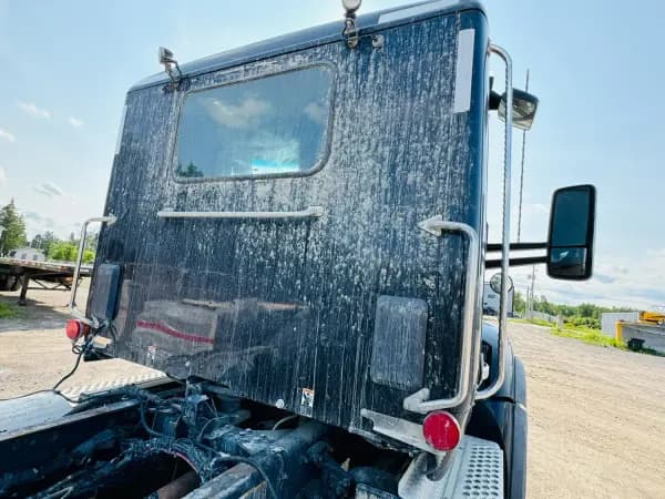 2022 KENWORTH T880 — photo 3